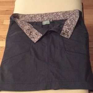 Athleta gray casual skirt